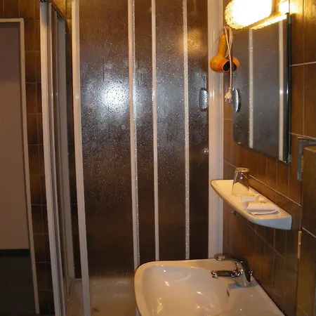 Hofmann 3*